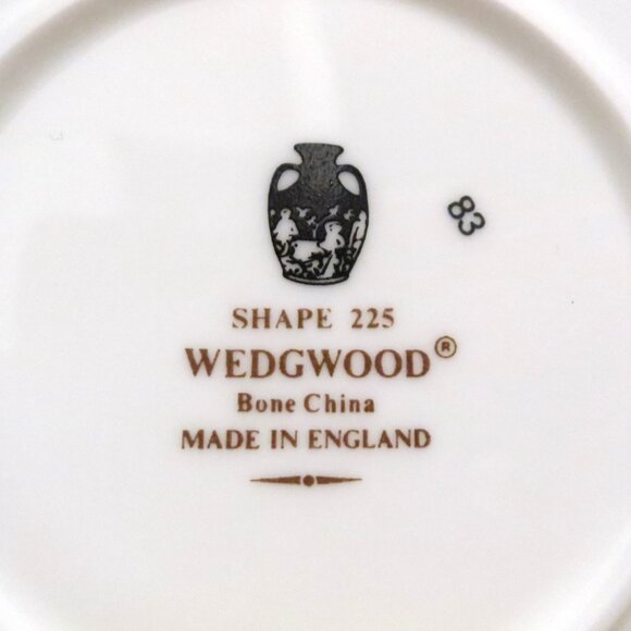 X2 Wedgwood Solar Flat Tea Cup and Saucer White Shape 225 Bone China - Picture 8 of 8